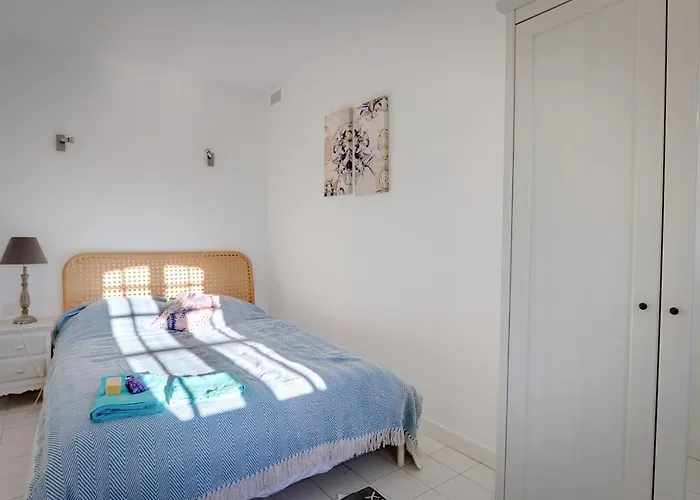 Quarto em Acomodações Particulares Isadora Duncan Le Rayol-Canadel-sur-Mer